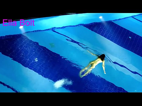 ❤️ Nu mă pot opri din privit, tânără blondă surprinsă înotând goală în piscina stațiunii ELLA BOLT ️❌ at ro.quizfarmature.ru ❌️❤